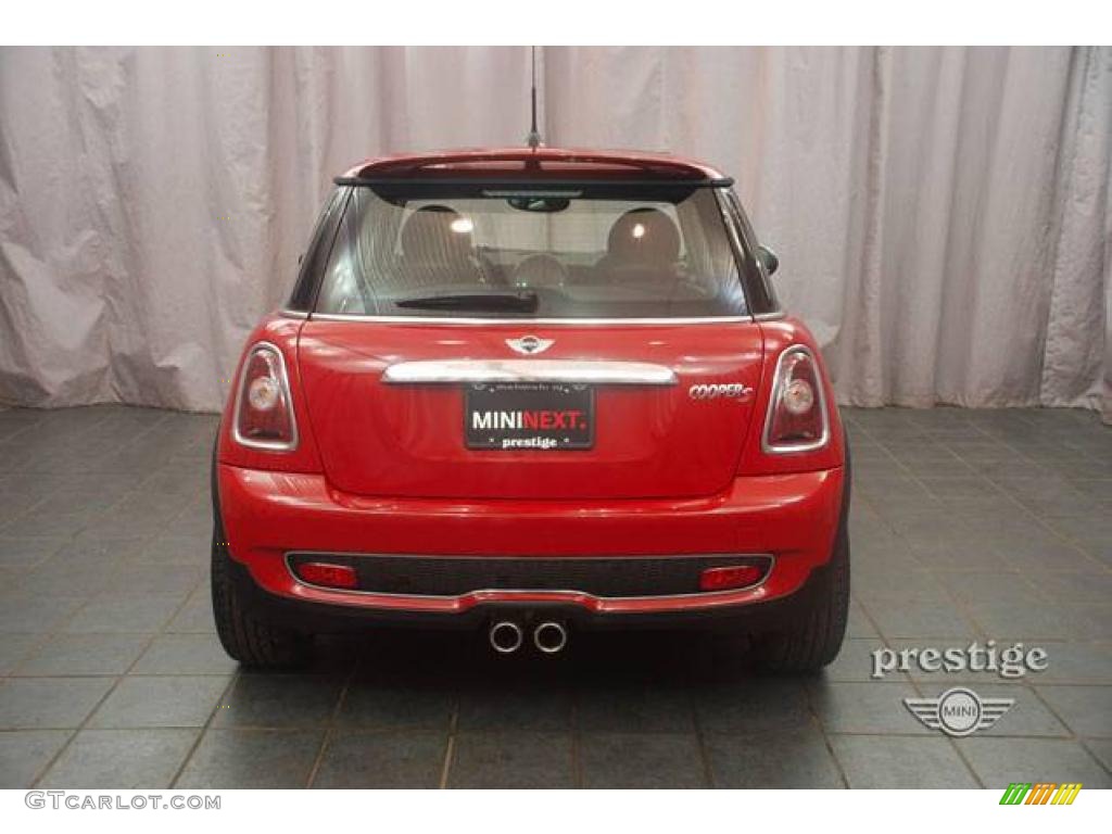 2008 Cooper S Hardtop - Chili Red / Punch Carbon Black photo #2