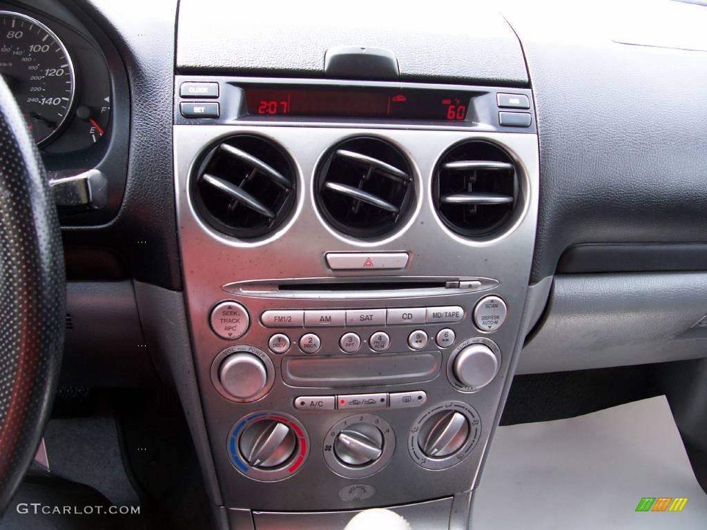 2005 MAZDA6 i Sport Hatchback - Glacier Silver Metallic / Gray photo #6