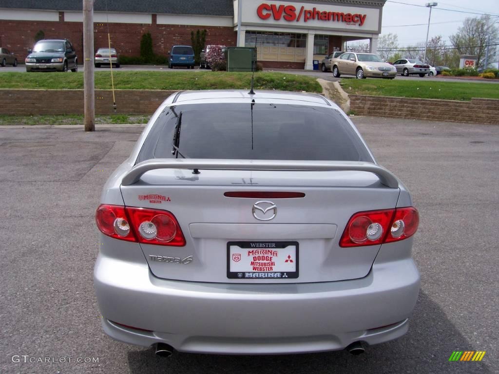 2005 MAZDA6 i Sport Hatchback - Glacier Silver Metallic / Gray photo #9