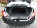 Super Black - Versa 1.6 SV Sedan Photo No. 6