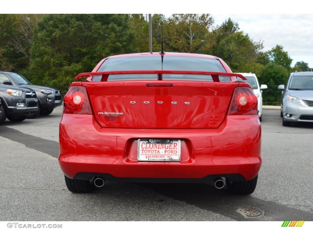 2011 Avenger Mainstreet - Redline 2 Pearl / Black/Red photo #4