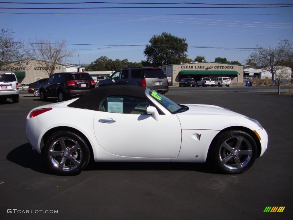 2007 Solstice Roadster - Pure White / Steel/Sand photo #8