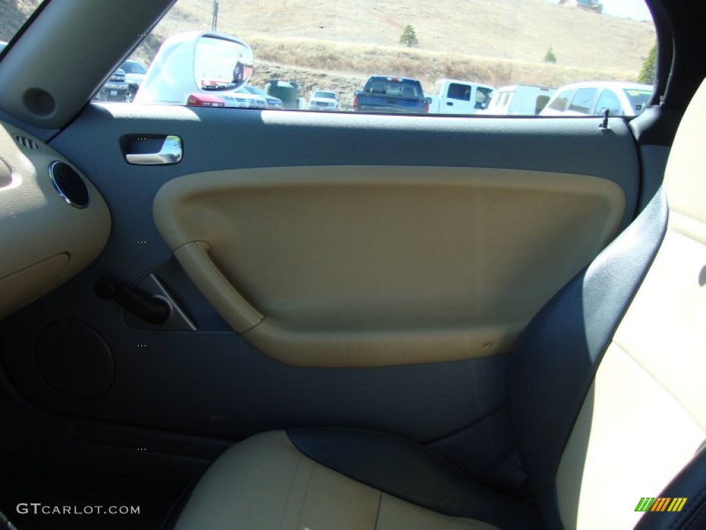 2007 Solstice Roadster - Pure White / Steel/Sand photo #16