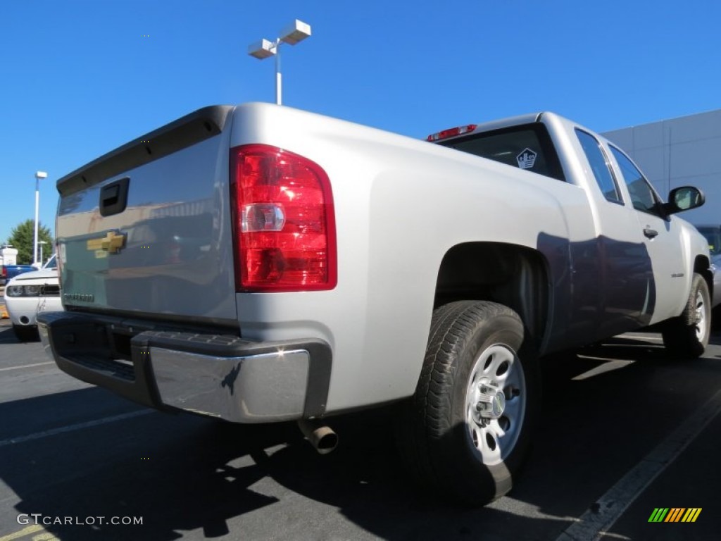 2011 Silverado 1500 Extended Cab - Sheer Silver Metallic / Dark Titanium photo #3