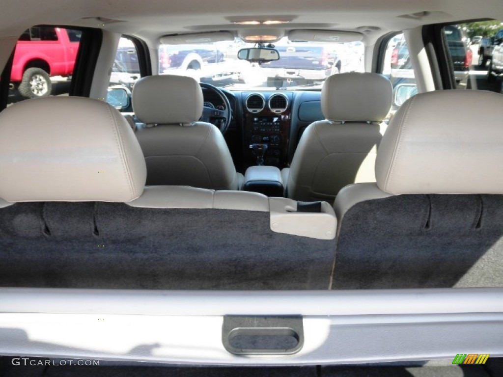 2005 Envoy SLT 4x4 - Emerald Jewel Green Metallic / Light Tan/Ebony photo #29