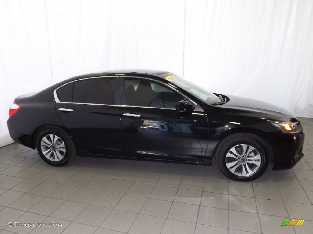 2013 Accord LX Sedan - Crystal Black Pearl / Black photo #5
