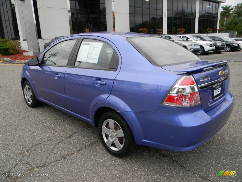 2009 Aveo LT Sedan - Bright Blue / Charcoal photo #5
