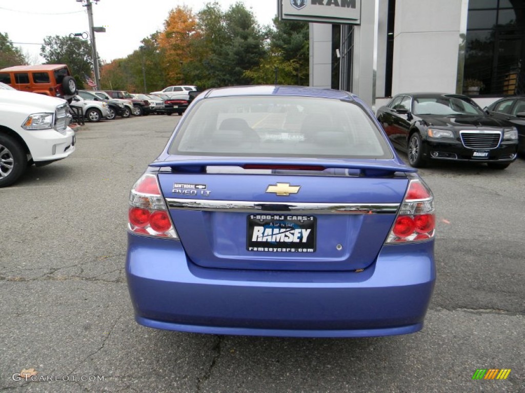 2009 Aveo LT Sedan - Bright Blue / Charcoal photo #6