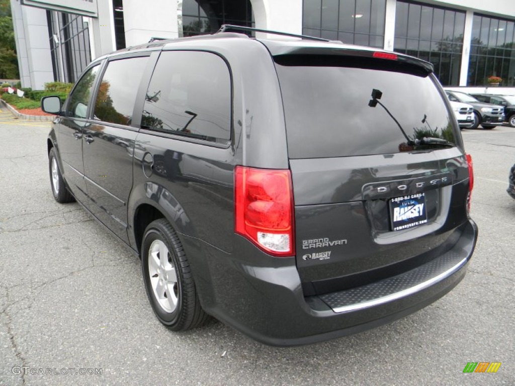 2012 Grand Caravan SXT - Dark Charcoal Pearl / Black/Light Graystone photo #5