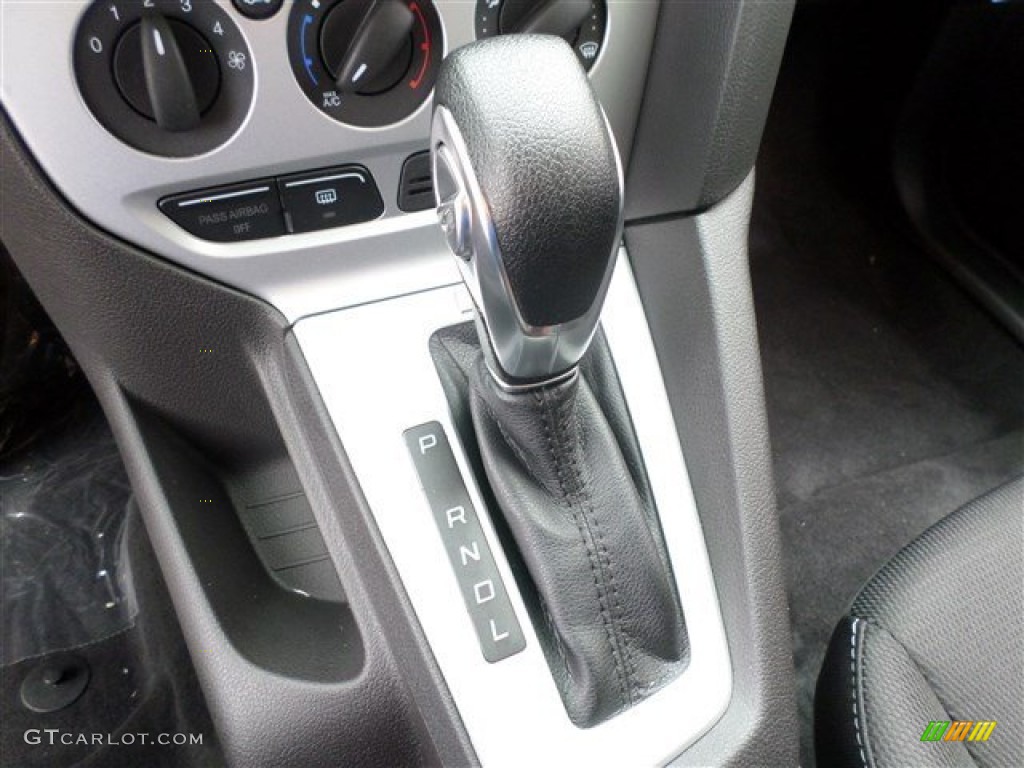 2014 Focus SE Hatchback - Sterling Gray / Charcoal Black photo #25