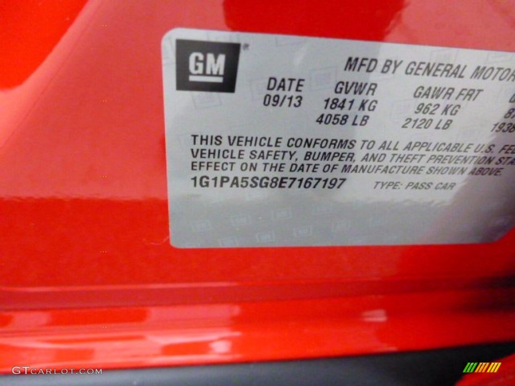 2014 Cruze LS - Red Hot / Jet Black/Medium Titanium photo #18