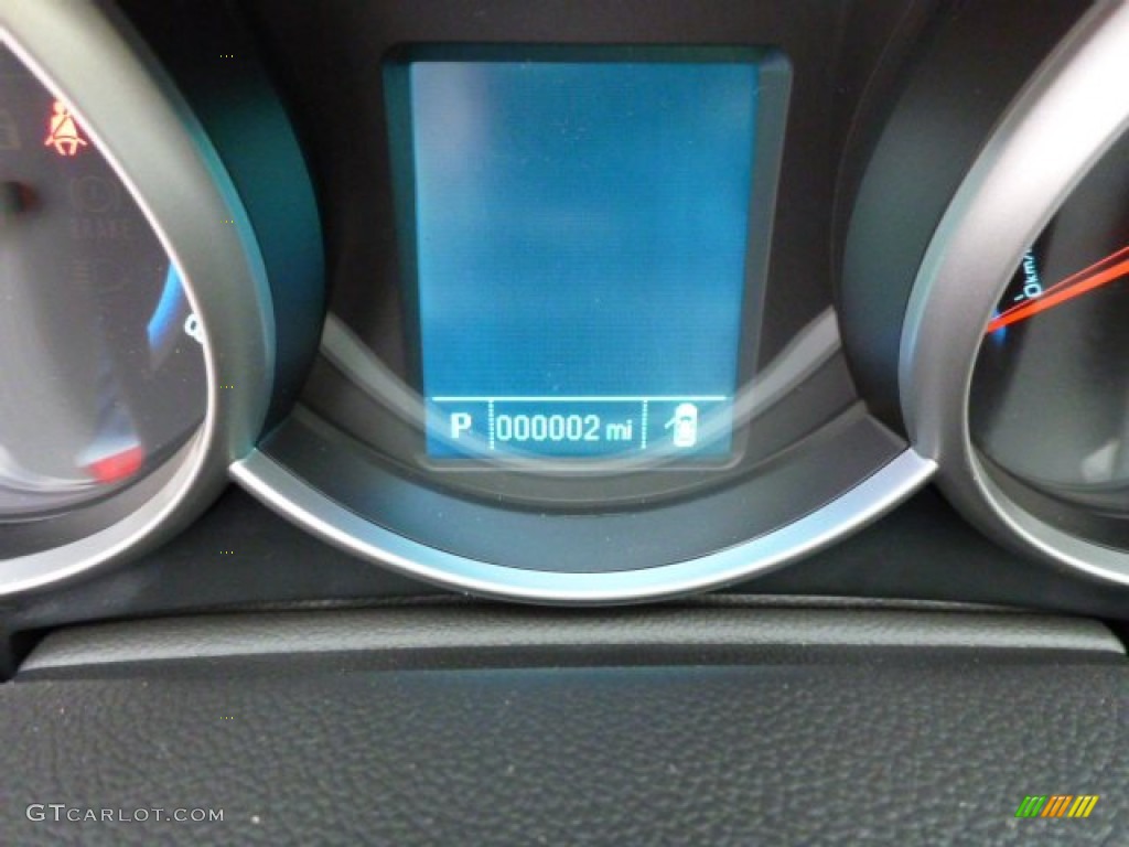 2014 Cruze LS - Red Hot / Jet Black/Medium Titanium photo #20