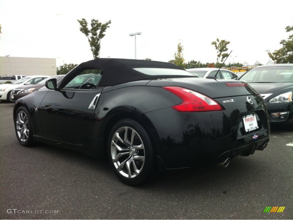2010 370Z Touring Roadster - Magnetic Black / Black Leather photo #5
