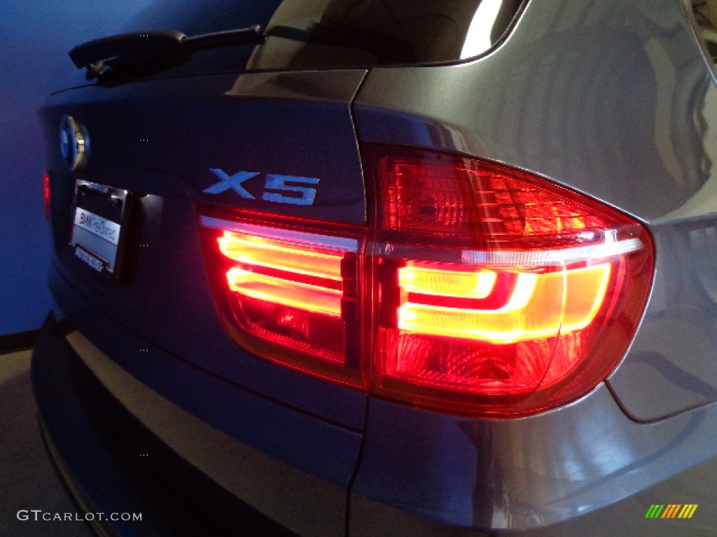 2013 X5 xDrive 35i - Platinum Gray Metallic / Black photo #8