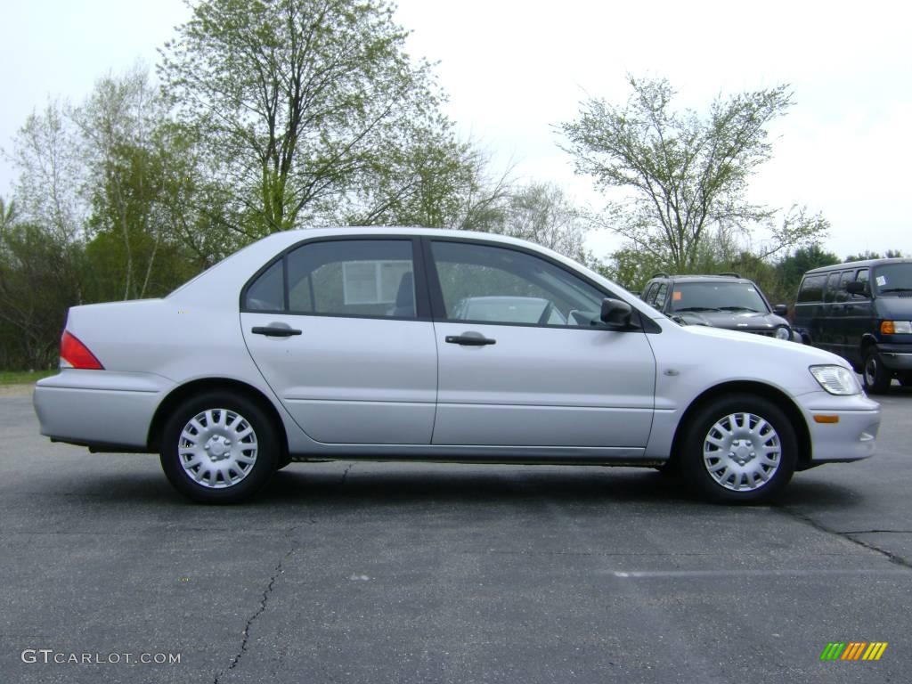 2002 Lancer ES - Munich Silver Metallic / Gray photo #8