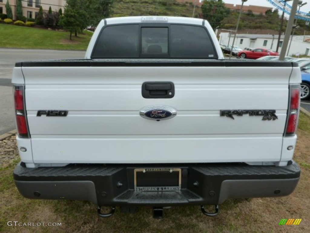 2013 F150 SVT Raptor SuperCrew 4x4 - Oxford White / Raptor Black Leather/Cloth photo #3