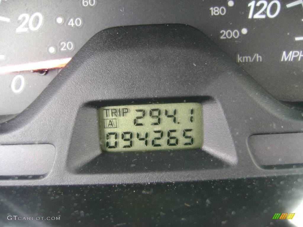 2002 Lancer ES - Munich Silver Metallic / Gray photo #14