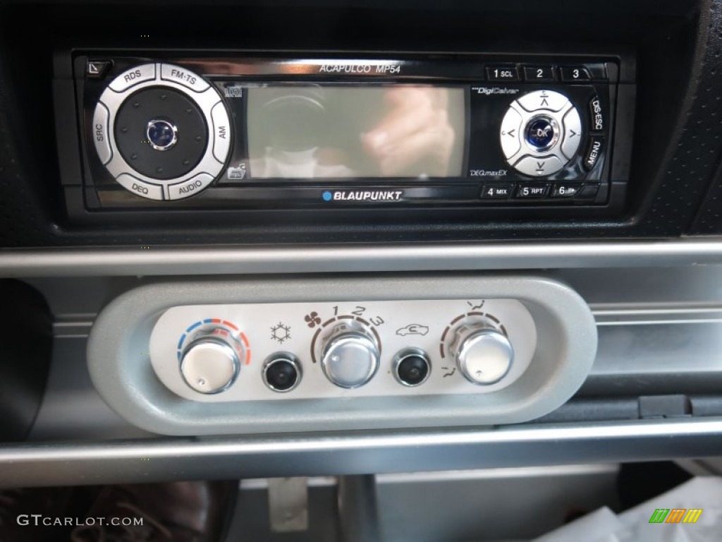 2006 Lotus Elise Standard Elise Model Controls Photos