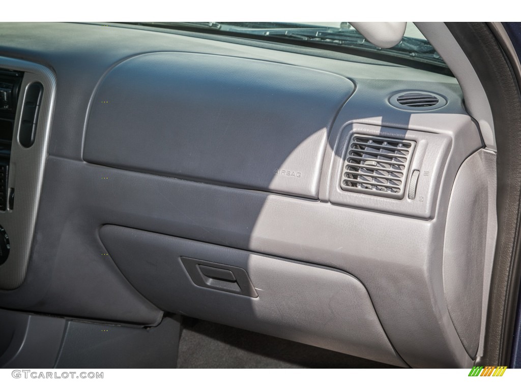 2003 Explorer XLT - Medium Wedgewood Blue Metallic / Graphite Grey photo #22