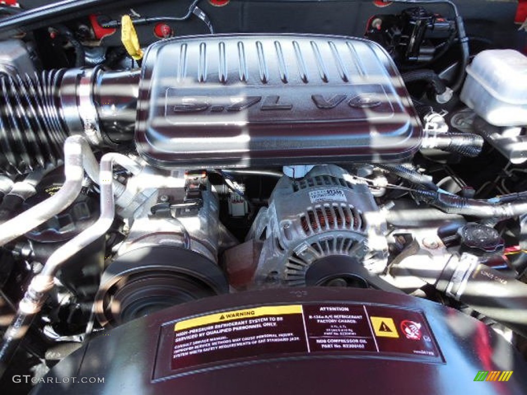2005 Dodge Dakota SLT Club Cab Engine Photos