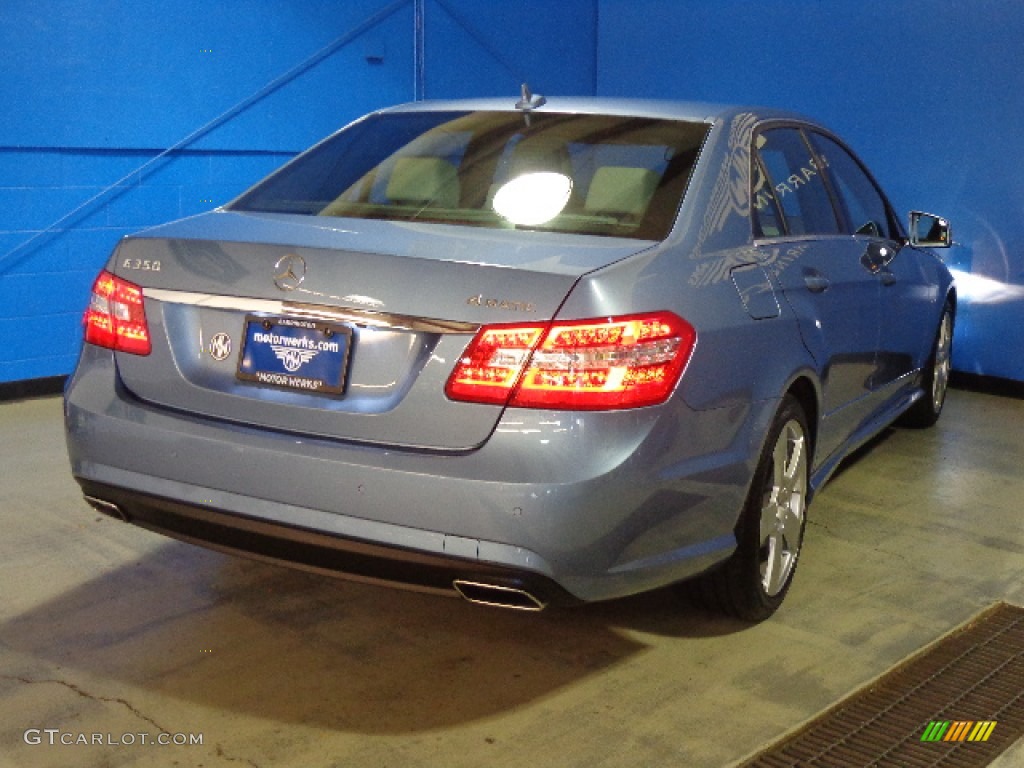 2012 E 350 4Matic Sedan - Quartz Blue Metallic / Ash/Black photo #13