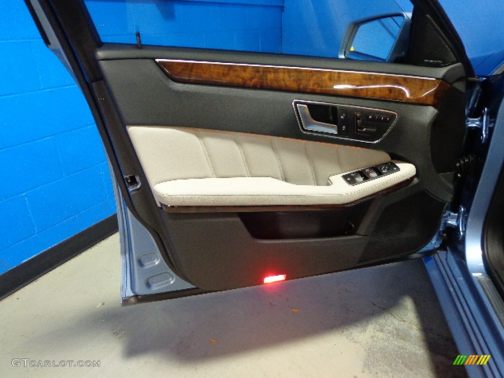 2012 E 350 4Matic Sedan - Quartz Blue Metallic / Ash/Black photo #21