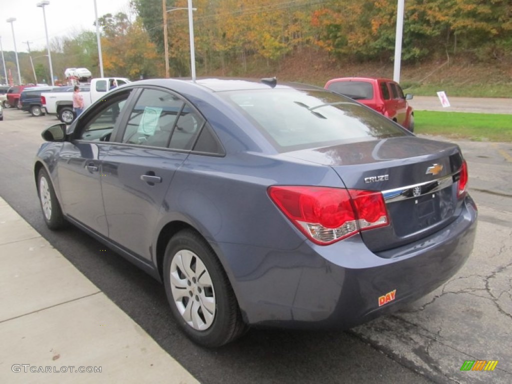 2014 Cruze LS - Atlantis Blue Metallic / Jet Black/Medium Titanium photo #6