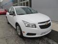 Summit White - Cruze LS Photo No. 10
