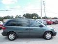 Magnesium Green Pearl - Caravan SE Photo No. 11