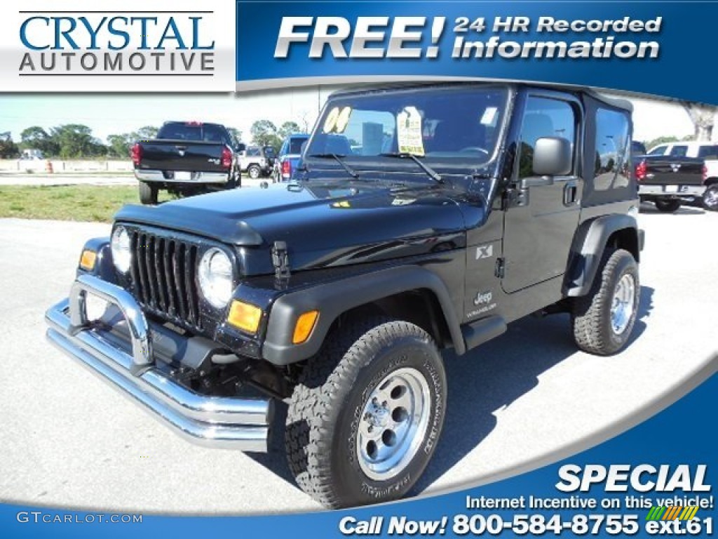 2004 Wrangler X 4x4 - Black / Dark Slate Gray photo #1