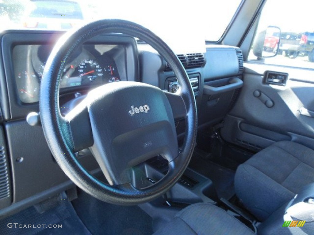 2004 Wrangler X 4x4 - Black / Dark Slate Gray photo #6