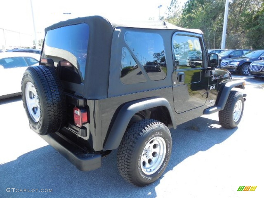 2004 Wrangler X 4x4 - Black / Dark Slate Gray photo #8
