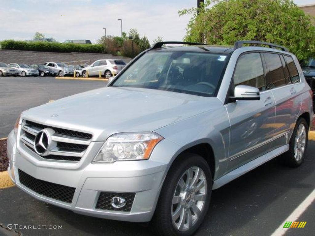 2010 Iridium Silver Metallic Mercedes Benz Glk 350 4matic