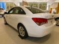 Summit White - Cruze LS Photo No. 5