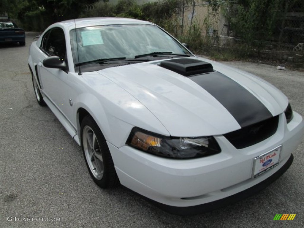 2004 Mustang Mach 1 Coupe - Oxford White / Dark Charcoal photo #1