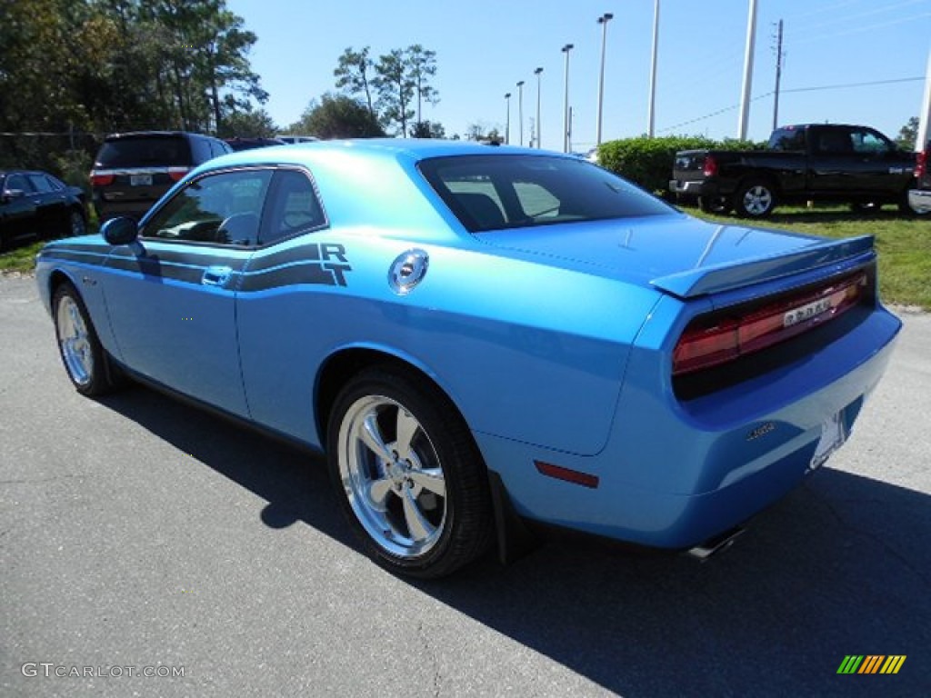 B5 Blue Pearl Coat 2009 Dodge Challenger R/T Classic Exterior Photo #86796313