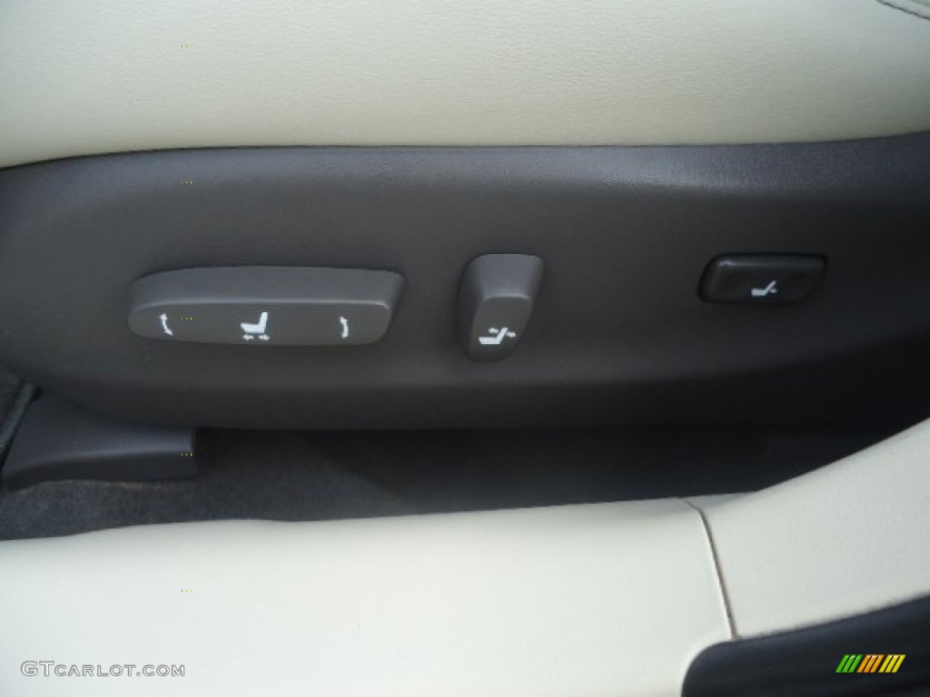 2012 IS 250 AWD - Fire Agate Pearl / Ecru photo #24