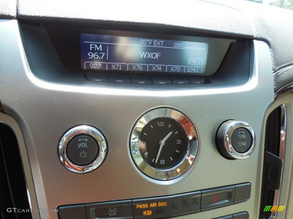2010 CTS 3.0 Sedan - Vanilla Latte / Cashmere/Cocoa photo #19