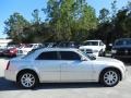 Bright Silver Metallic - 300 C HEMI Photo No. 9