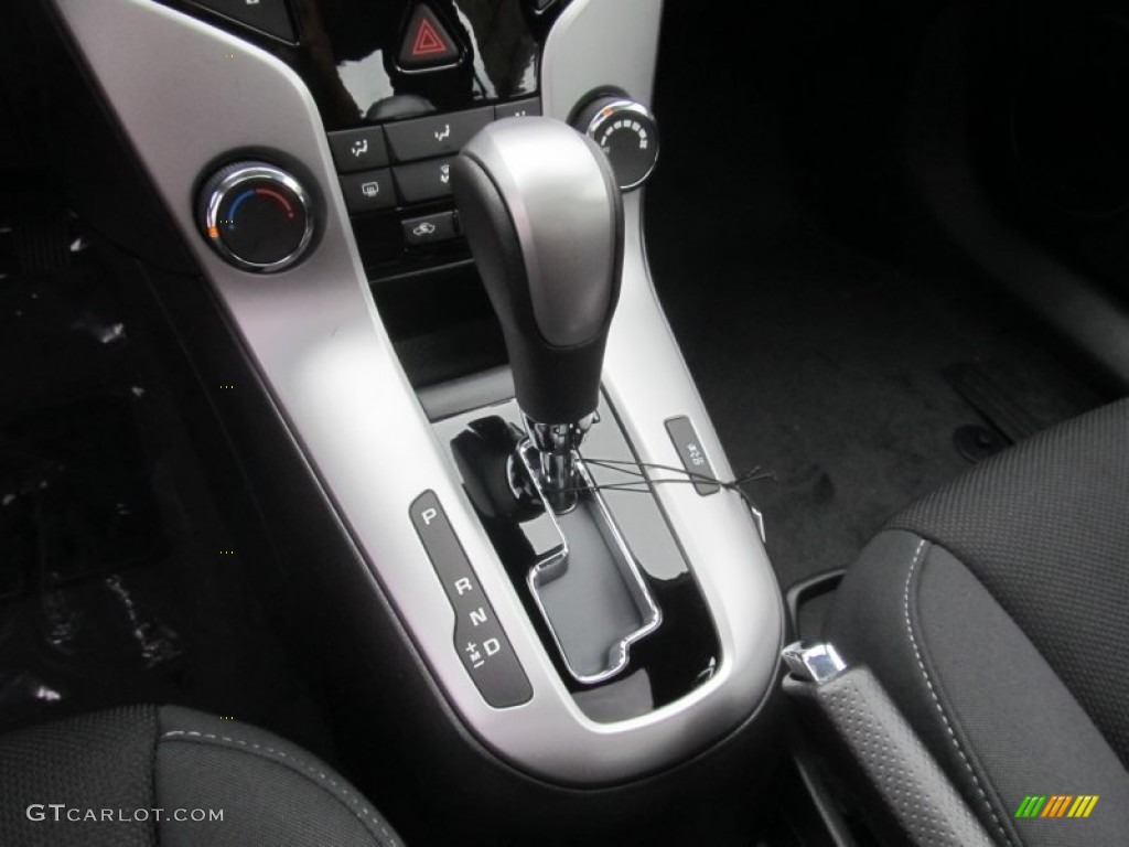 2014 Cruze LT - Red Hot / Jet Black photo #17