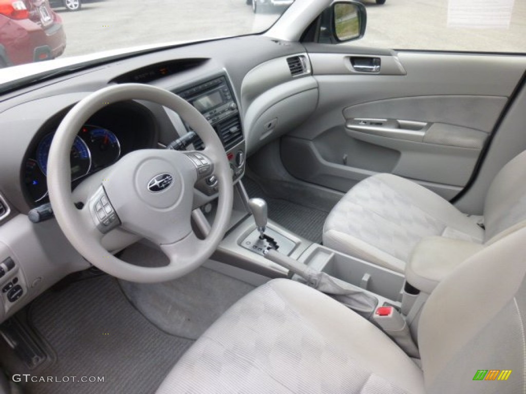 Platinum Interior 2009 Subaru Forester 2.5 X Premium Photo #86803776