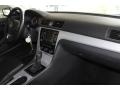 Candy White - Passat 2.5L SE Photo No. 36
