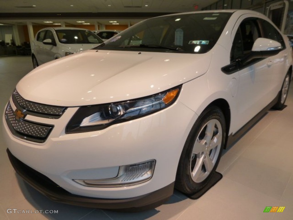 Summit White 2014 Chevrolet Volt Standard Volt Model Exterior Photo #86806317