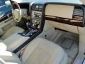 2005 Oxford White Lincoln Navigator Ultimate  photo #30