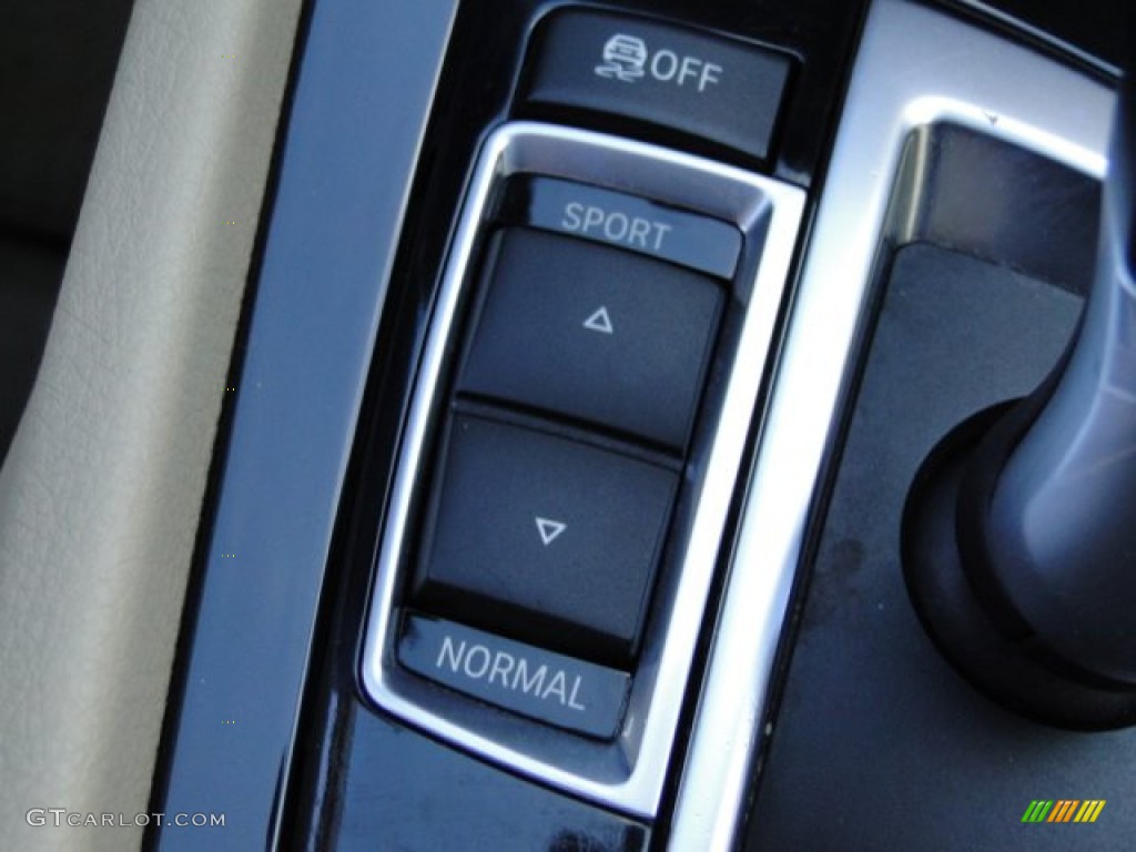 2010 BMW 5 Series 535i Gran Turismo Controls Photo #86808156