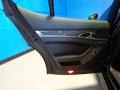 Basalt Black Metallic - Panamera 4S Photo No. 9