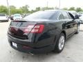 Tuxedo Black - Taurus SEL Photo No. 5