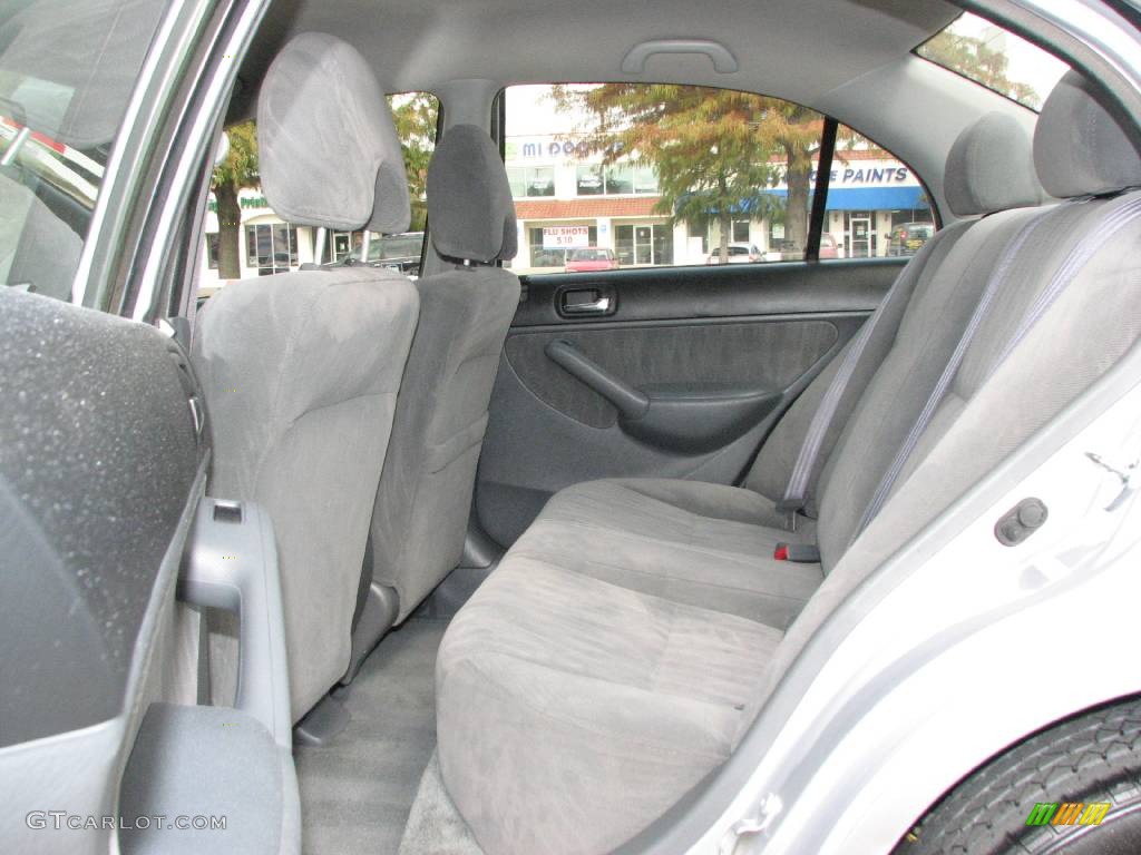 2005 Civic LX Sedan - Satin Silver Metallic / Gray photo #12