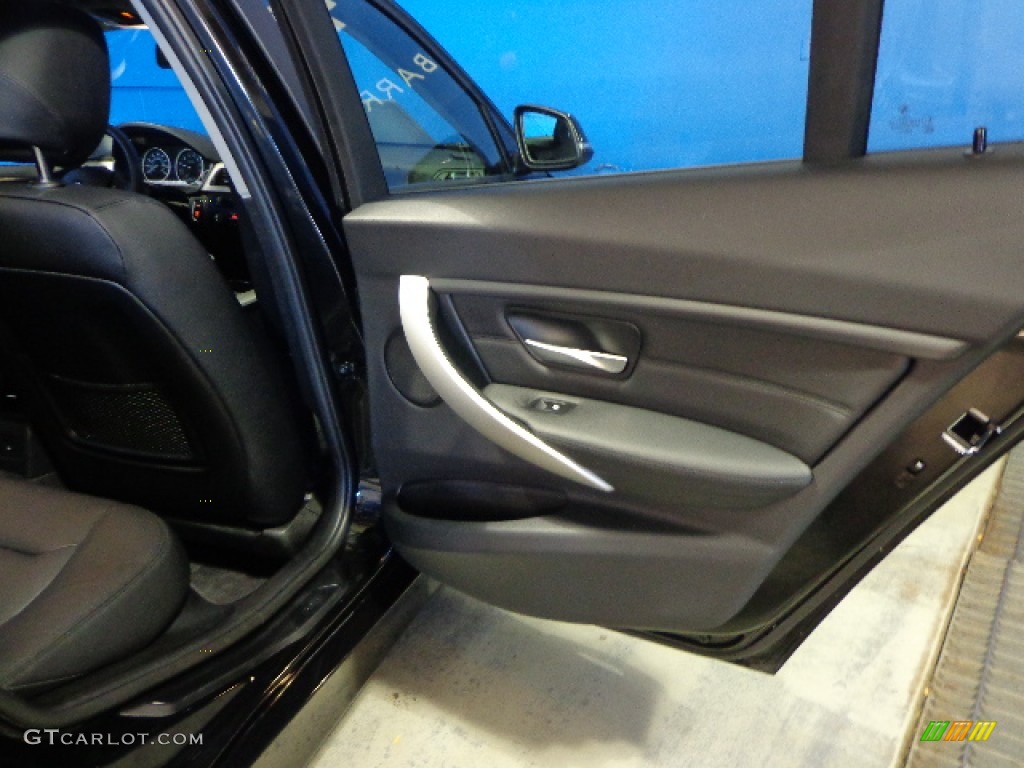 2013 3 Series 328i xDrive Sedan - Black Sapphire Metallic / Black photo #11