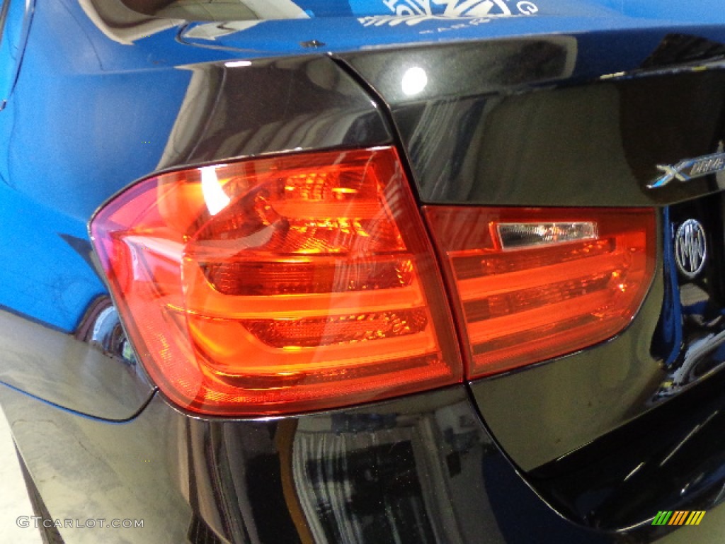 2013 3 Series 328i xDrive Sedan - Black Sapphire Metallic / Black photo #31